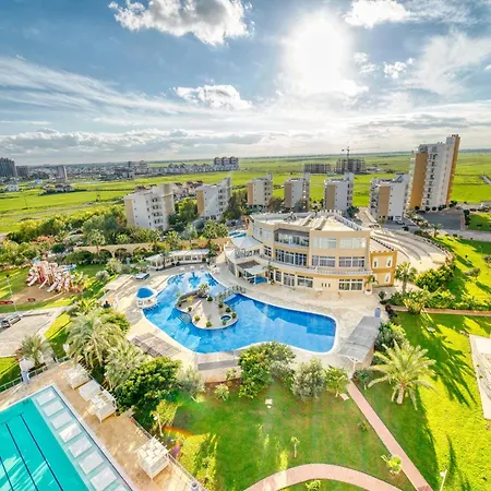 Apartment Spacious & Modern 1 Bedroom Perivolia tou Trikomou